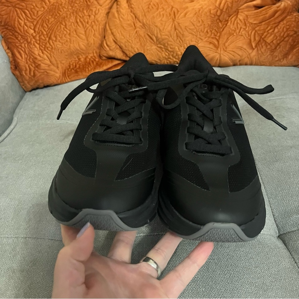 Vionic Walk Max Walking Shoes - Picture 7 of 12